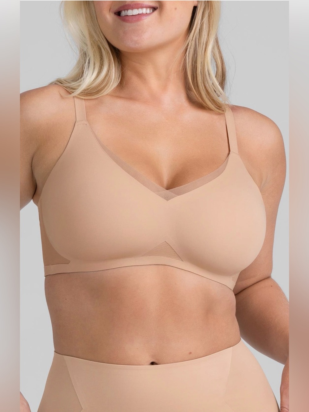 Honeylove CrossOver Wireless Bra 38B Sand Nude Support Smoothing BRBR00048